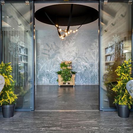 Best Western Plus Hotel Erb Vaterstetten Bagian luar foto