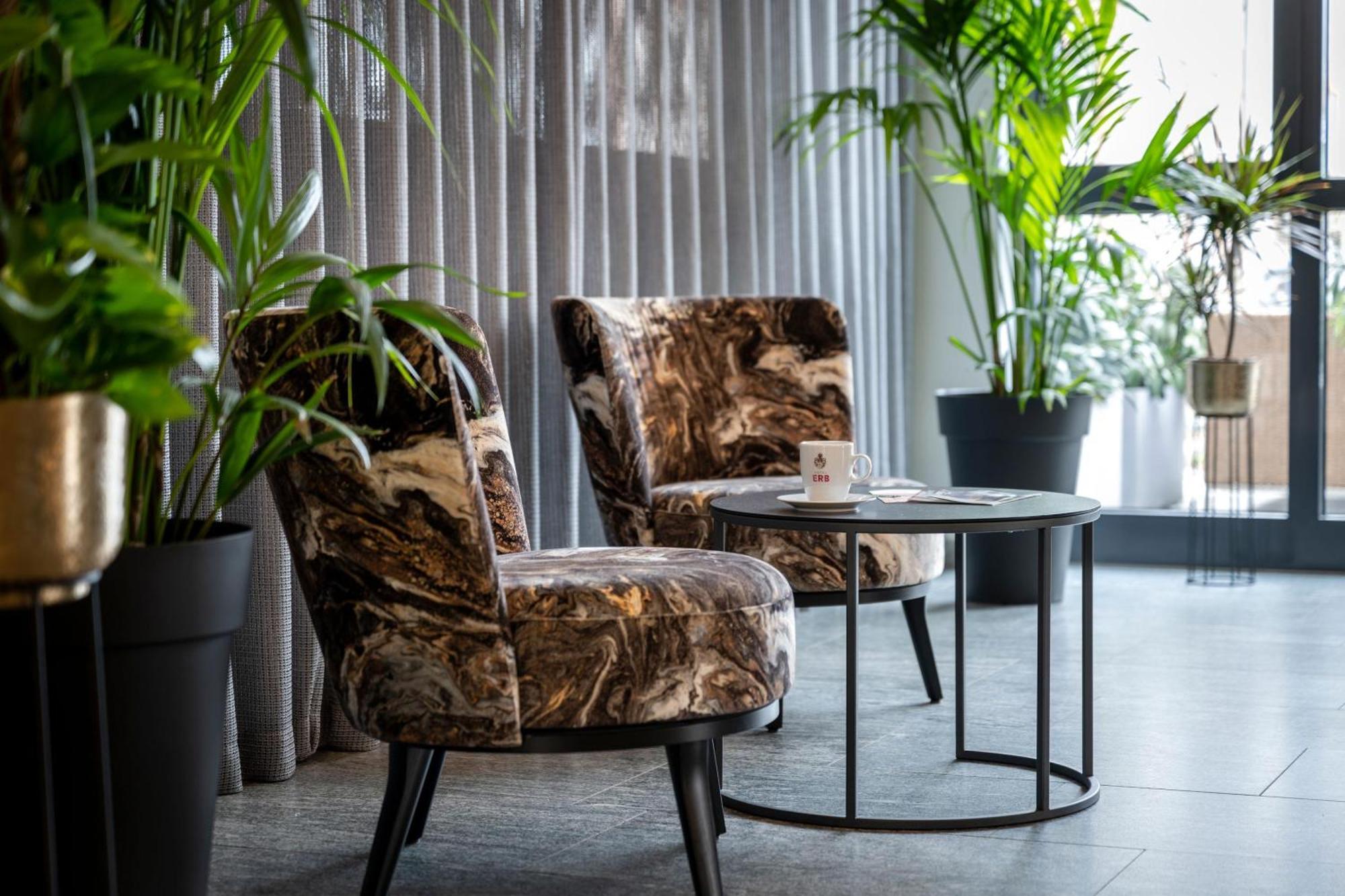 Best Western Plus Hotel Erb Vaterstetten Bagian luar foto