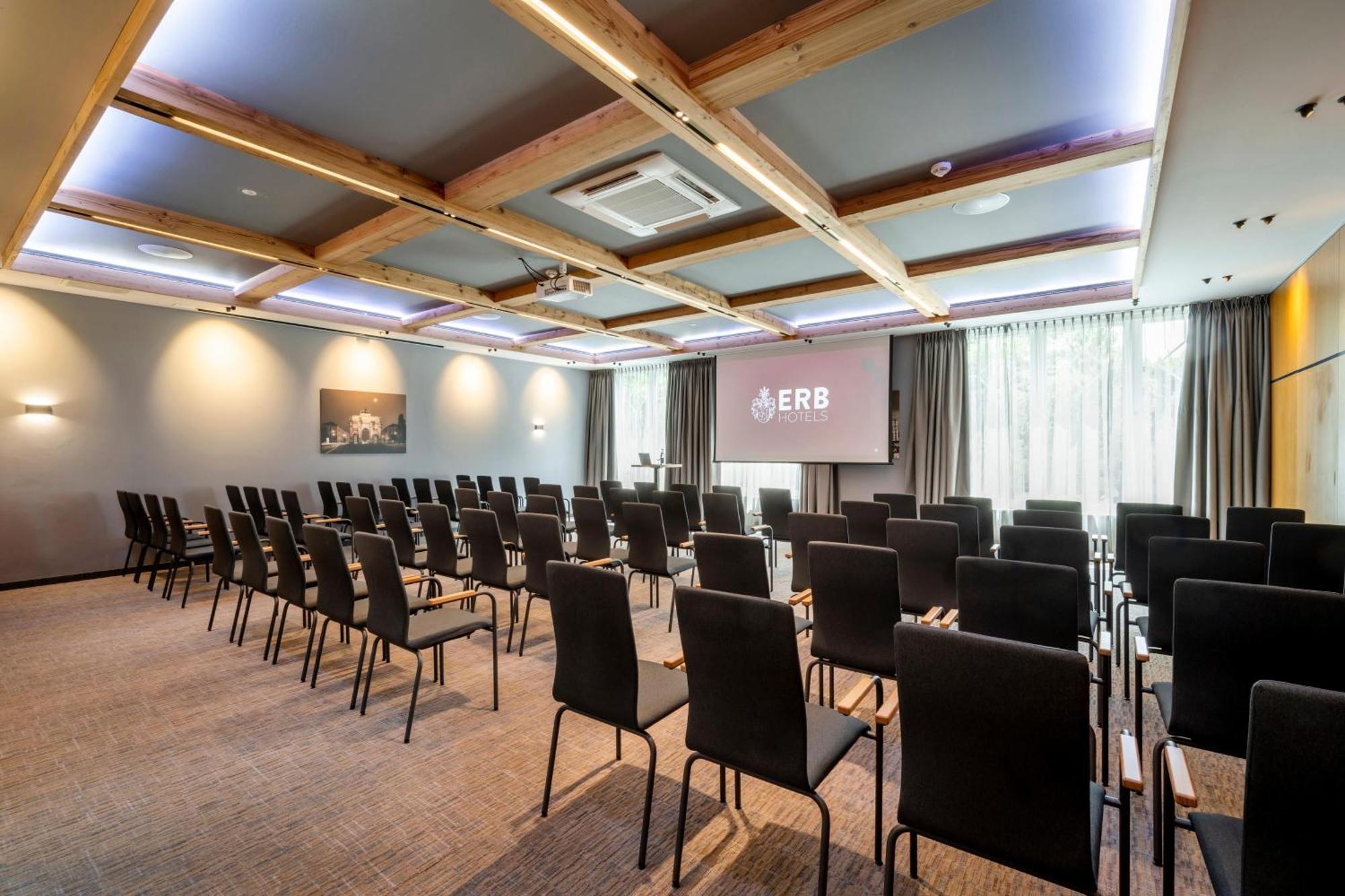 Best Western Plus Hotel Erb Vaterstetten Bagian luar foto