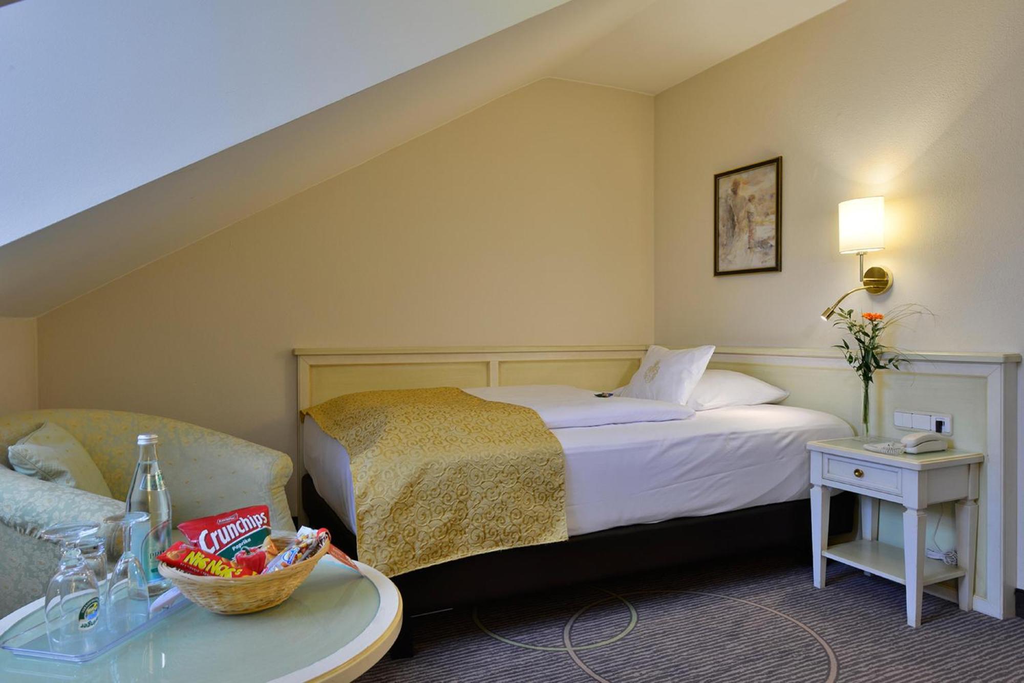 Best Western Plus Hotel Erb Vaterstetten Bagian luar foto