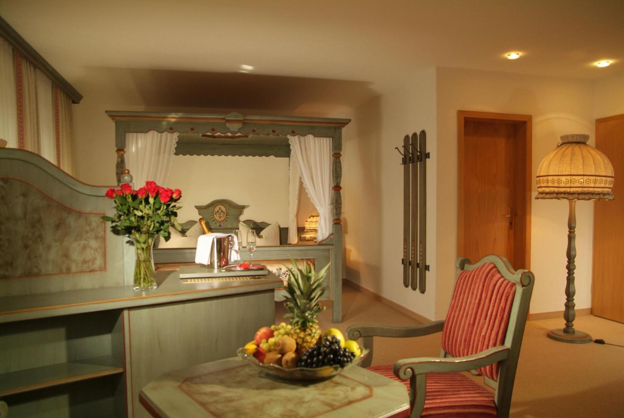 Best Western Plus Hotel Erb Vaterstetten Bagian luar foto