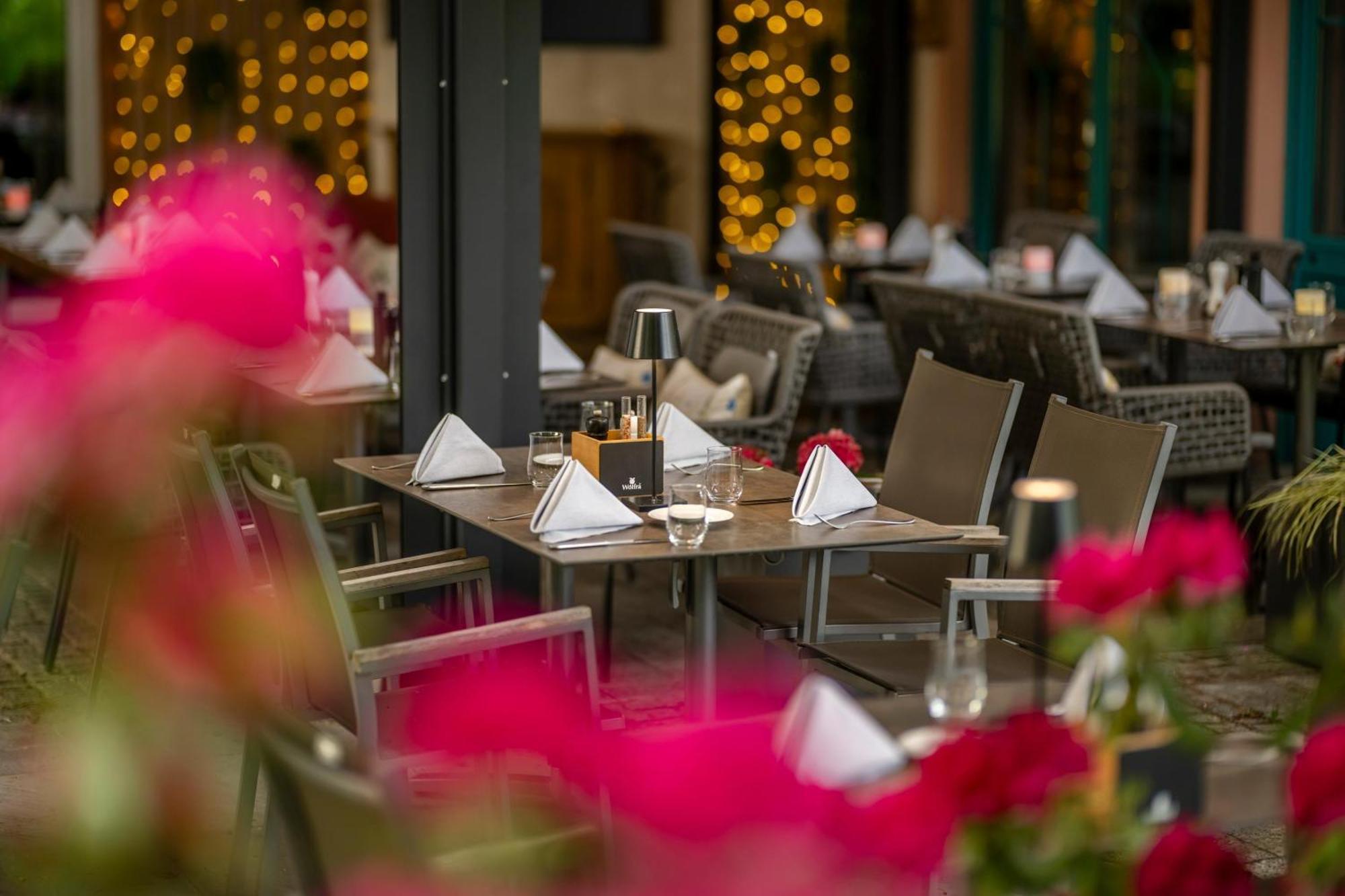 Best Western Plus Hotel Erb Vaterstetten Bagian luar foto